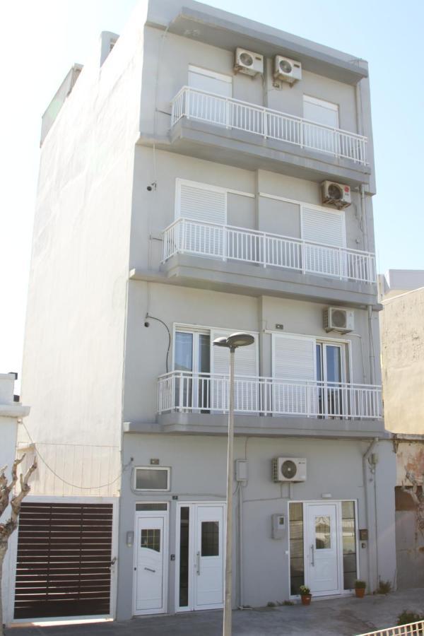 Modern Apartment In The Center Of Heraklion C Exterior foto
